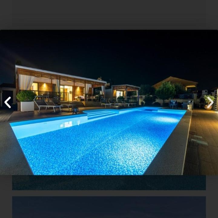 Tomica Apartments With Pool Biograd Na Moru Exterior photo